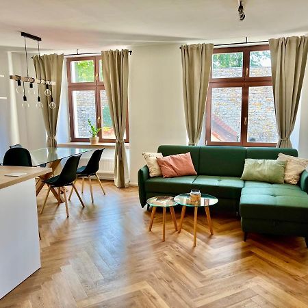 Apartman Elen Nové Město nad Metují Exteriör bild