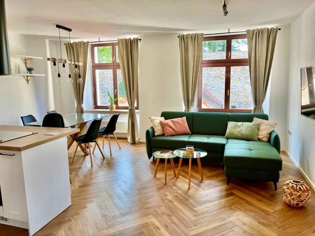 Apartman Elen Nové Město nad Metují Exteriör bild