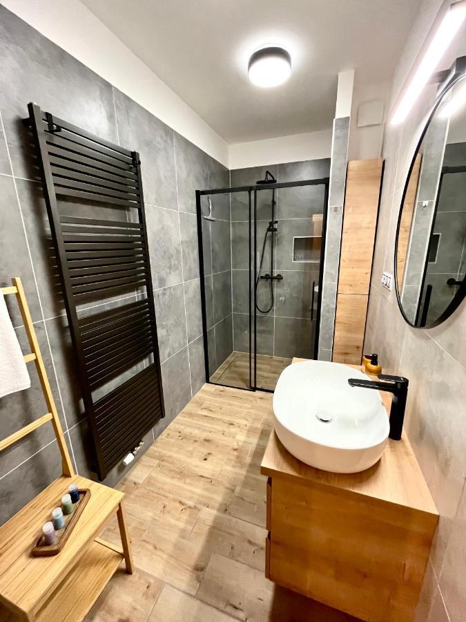 Apartman Elen Nové Město nad Metují Exteriör bild